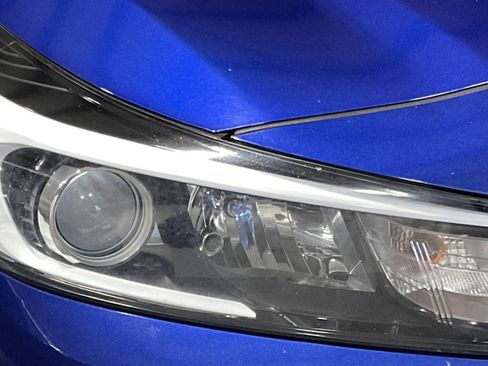 Used 2017 Kia Forte LX w/ LX Popular Package image 8