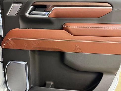 New 2026 GMC Sierra 2500 Denali Ultimate image 26