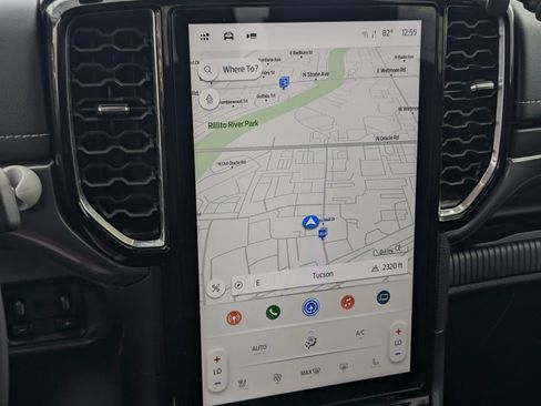 Used 2024 Ford Ranger Lariat w/ Advanced Towing Package image 12