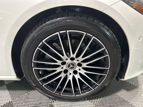 Used 2025 Mercedes-Benz C 300 4MATIC Sedan image 9