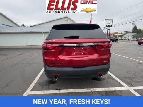 Used 2023 Chevrolet Traverse RS w/ LPO, Floor Liner Package image 7