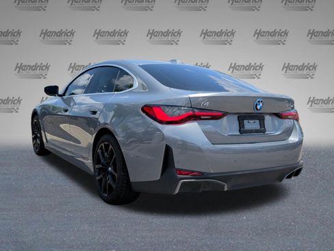 Used 2023 BMW i4 eDrive40 w/ Premium Package RWD image 9