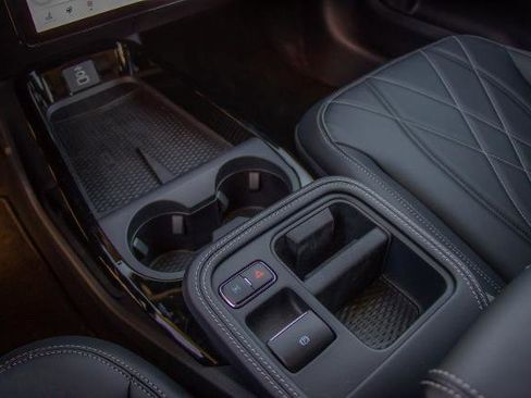 New 2025 Ford Mustang Mach-E Select image 14