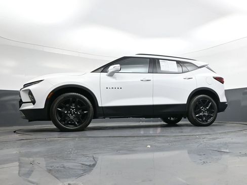 Used 2024 Chevrolet Blazer LT image 38