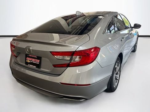 Used 2018 Honda Accord EX-L image 6