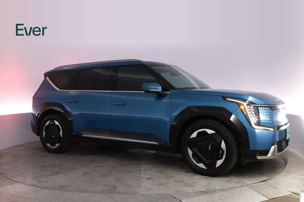 Used 2024 Kia EV9 Land AWD/4WD image 14