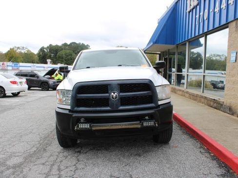 Used 2018 RAM 2500 Tradesman image 2