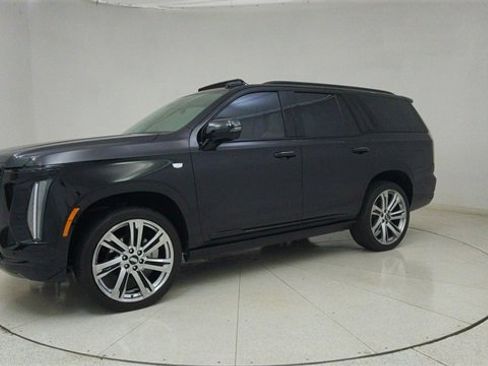 Used 2025 Cadillac Escalade Sport Platinum w/ LPO, Floor Liner Package image 75