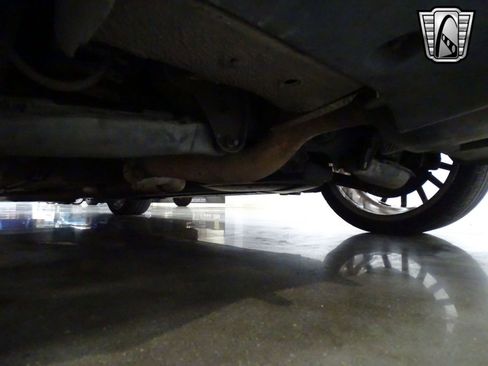 Used 2005 Chrysler Crossfire SRT-6 image 17