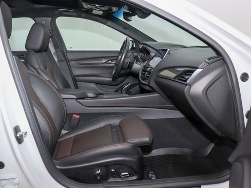 Used 2022 Cadillac CT5 Sport image 14