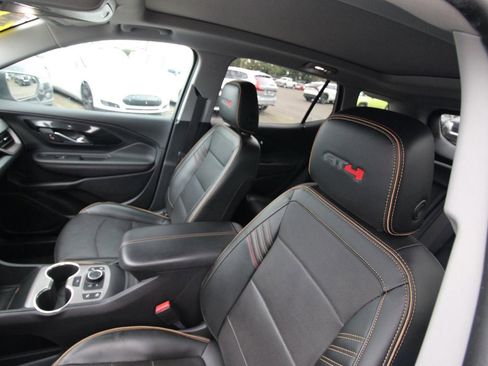Used 2022 GMC Terrain AT4 w/ Tech Package AWD/4WD image 12