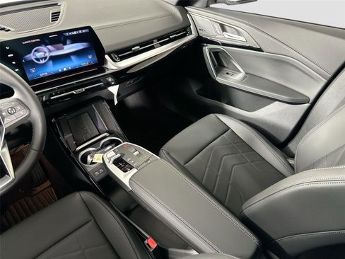 New 2026 BMW X2 xDrive28i w/ Technology Package AWD/4WD image 24