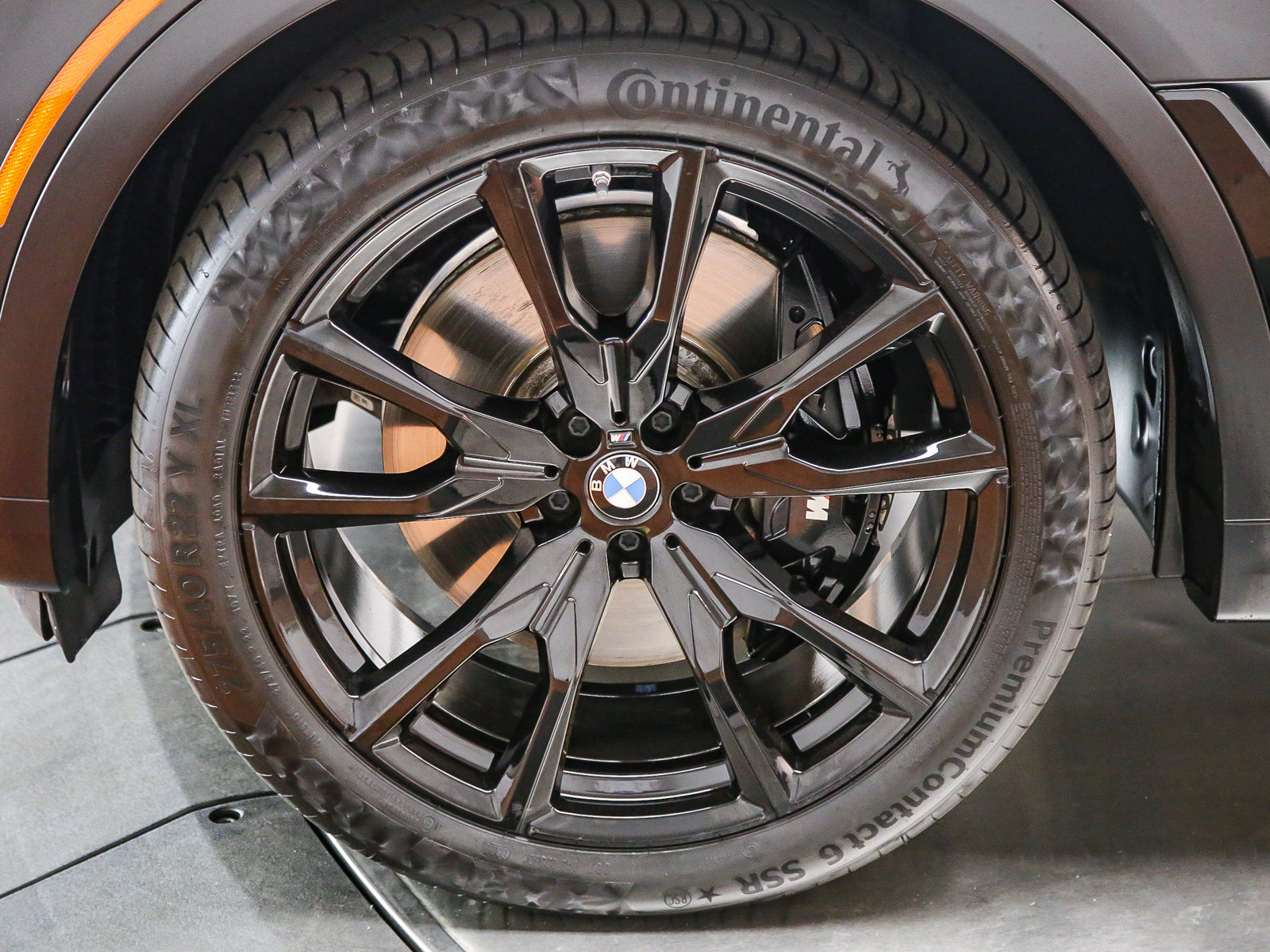 Certified 2024 BMW X7 M60i w/ Executive Package AWD/4WD image 10