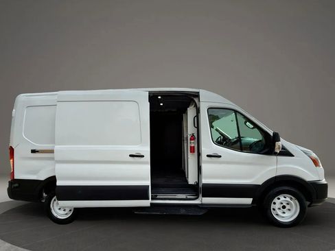 Used 2019 Ford Transit 150 148 Medium Roof image 9