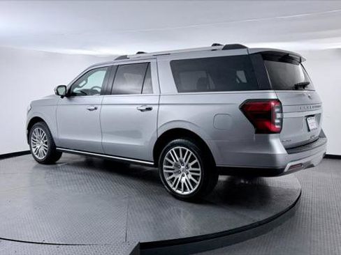 Used 2023 Ford Expedition Max Limited AWD/4WD image 4