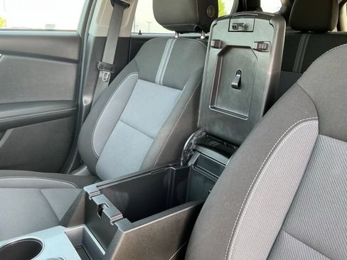 Used 2024 Chevrolet Blazer LT w/ Convenience Package FWD image 31