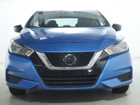 Used 2020 Nissan Versa S image 15