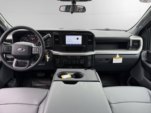 New 2026 Ford F350 XL w/ XL Chrome Package AWD/4WD image 10