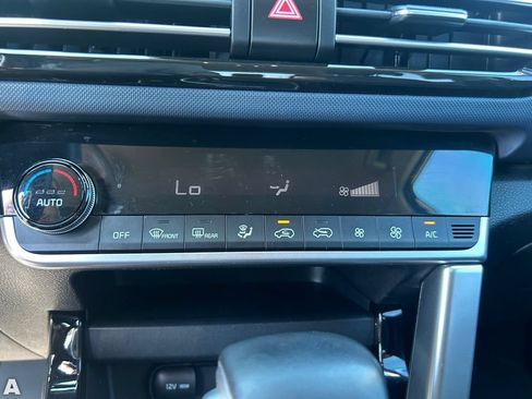 Used 2022 Kia Seltos S FWD image 24