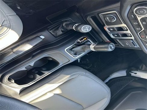 Used 2024 Jeep Wrangler Sport S image 20