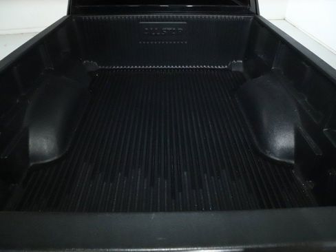 Used 2004 Chevrolet Colorado LS w/ Power Convenience Package image 25