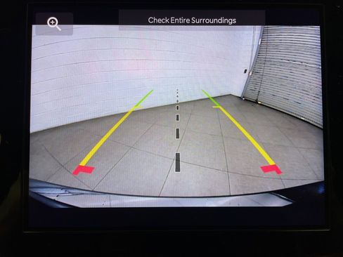 New 2025 Jeep Grand Cherokee Altitude image 12