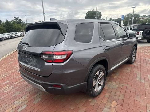 Used 2023 Honda Pilot EX-L image 14