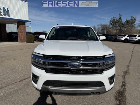 Used 2022 Ford Expedition Max Limited image 8