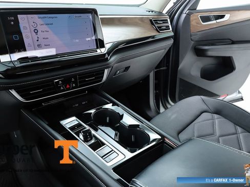 Used 2024 Volkswagen Atlas SE FWD image 62