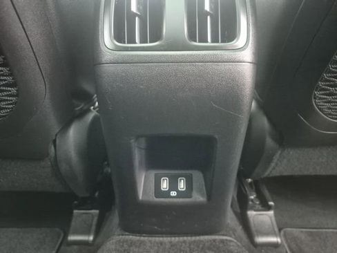 Used 2022 Hyundai Tucson Limited image 17