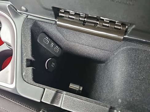 Used 2021 Dodge Challenger R/T Scat Pack image 19