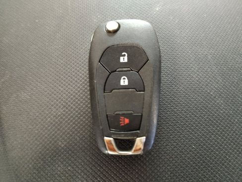 Used 2020 Chevrolet Spark LT image 32