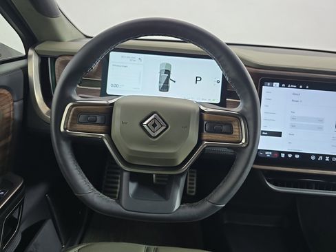 Used 2024 Rivian R1S Launch Edition AWD/4WD image 28