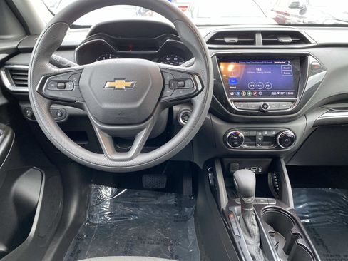 Used 2023 Chevrolet TrailBlazer LT w/ Convenience Package image 10