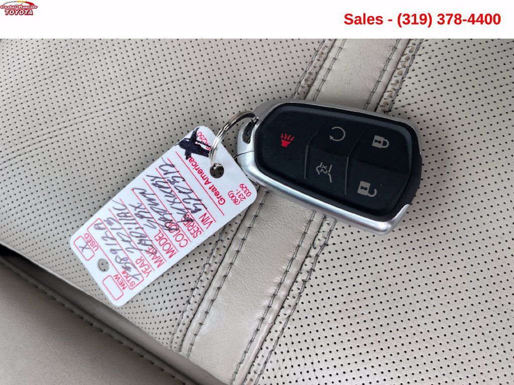 Used 2015 Cadillac SRX Luxury w/ Driver Awareness Package FWD image 23