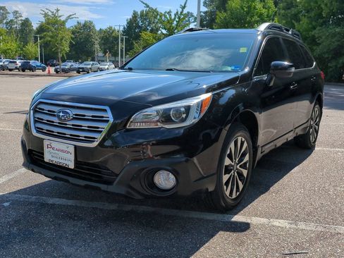Used 2017 Subaru Outback 3.6R Limited AWD/4WD image 8