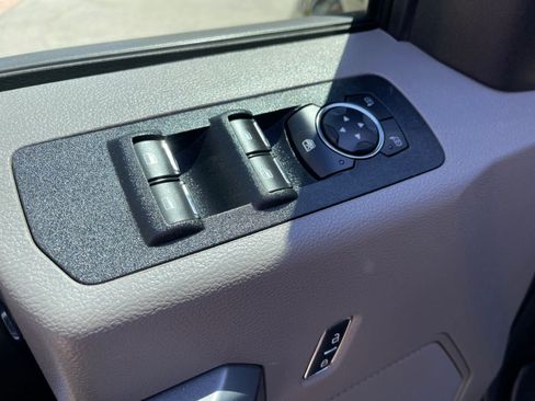 Used 2018 Ford F150 XLT w/ Equipment Group 302A Luxury RWD image 23