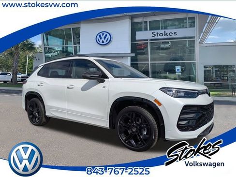 New 2026 Volkswagen Tiguan SE R-Line AWD/4WD image 1