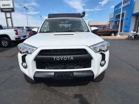 Certified 2018 Toyota 4Runner TRD Pro AWD/4WD image 8