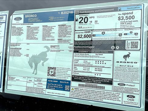 New 2025 Ford Bronco 4-Door image 14