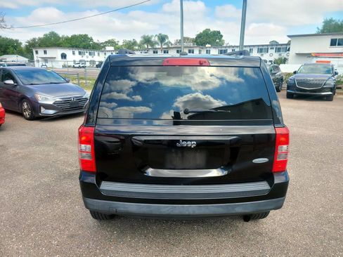 Used 2017 Jeep Patriot Latitude image 5