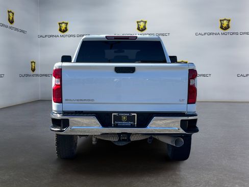 Used 2023 Chevrolet Silverado 2500 LT w/ Convenience Package image 4