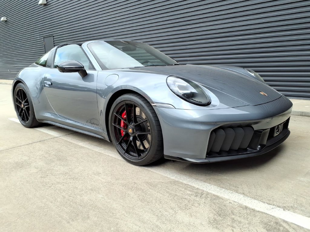 Certified 2026 Porsche 911 Targa 4 GTS AWD/4WD image 8