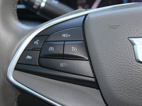 Used 2017 Cadillac XT5 Luxury w/ Driver Awareness Package FWD image 30