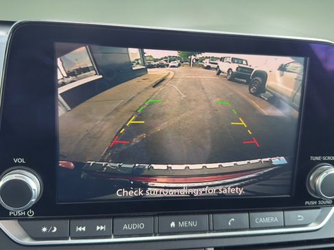 Certified 2023 Nissan Altima 2.5 SV FWD image 21
