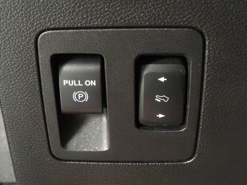 Used 2019 Ford F150 Raptor w/ Equipment Group 802A Luxury AWD/4WD image 31