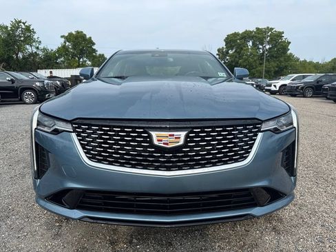 Used 2023 Cadillac CT4 Luxury w/ Cold Weather Package AWD/4WD image 2