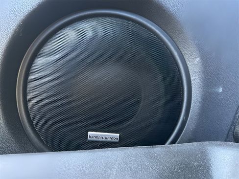 Used 2022 Subaru Outback Touring XT image 55