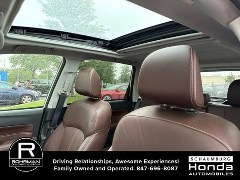 Used 2017 Subaru Forester 2.5i Touring w/ Popular Package #2 AWD/4WD image 8