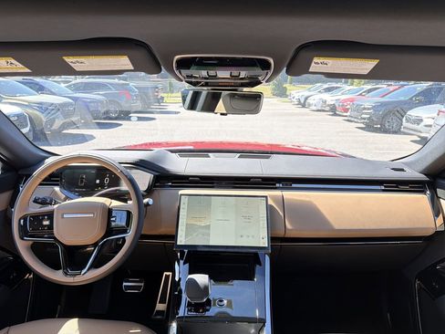 New 2026 Land Rover Range Rover Sport Dynamic SE AWD/4WD image 18